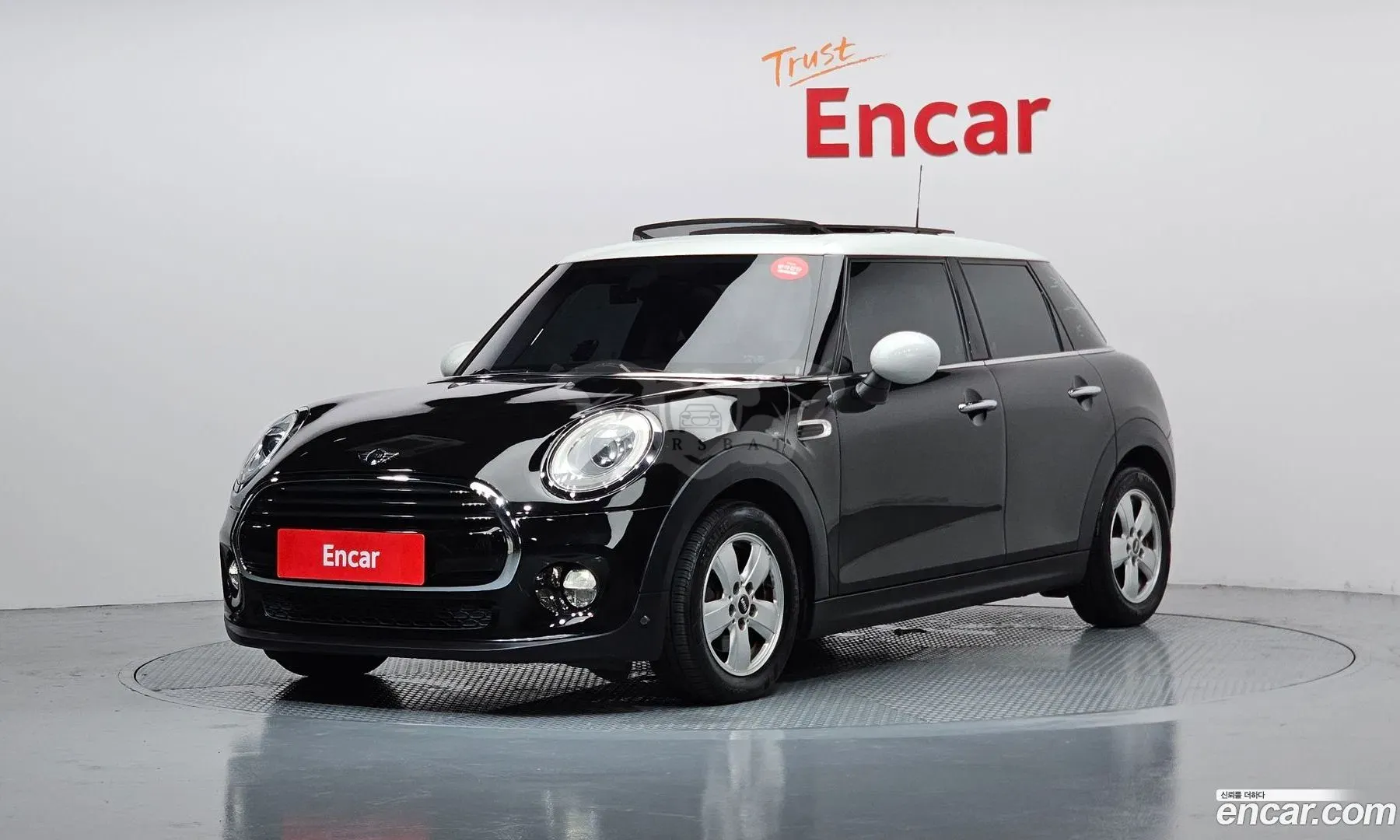 Mini Cooper 3rd 5Door Mid 2015