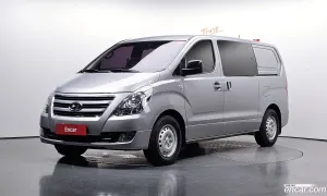 Hyundai Starex Smart 5-Seater VAN 2016