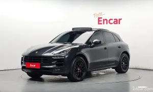 Porsche Macan 95B 3.0 GTS 2017
