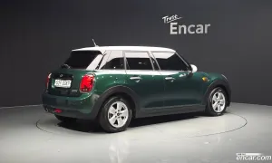 Mini Cooper 3rd 5Door Standard 2016