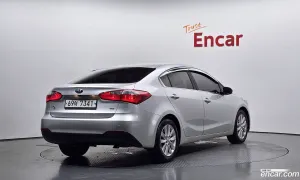 Kia K3 Trendy 2013