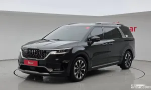 Kia Canival 9-Seater Signature 2023