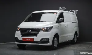 Hyundai Starex Smart Van 3-Seater 2021