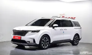 Kia Canival 9-Seater Signature 2022