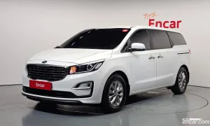 Kia Canival 11-Seater Deluxe 2019