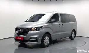 Hyundai Starex Modern Van 5-Seater 2019