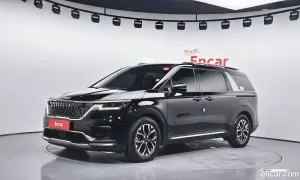 Kia Canival 9-Seater Signature 2023