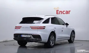Genesis Gv70 2.5T Gasoline 2WD 2025