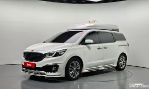 Kia Canival 9-seater Prestige 2017