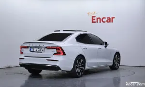 Volvo S60 B5 Ultimate Bright 2023