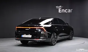 Kia K8 Signature 2025