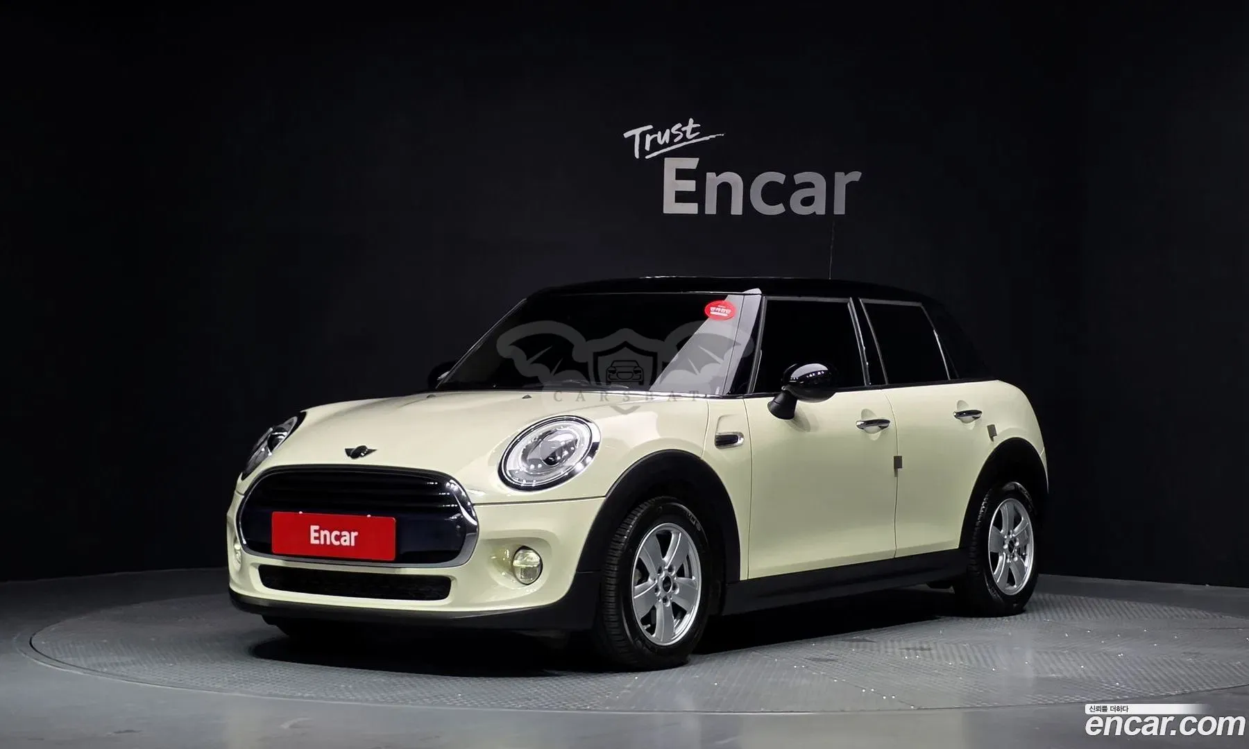 Mini Cooper 3rd 5Door Mid 2015