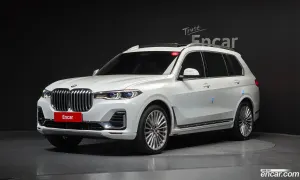 Bmw X7 xDrive 40i Design Pure Excellence 6-Seater 2021