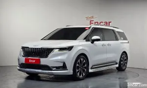 Kia Canival 7-Seater Signature 2023