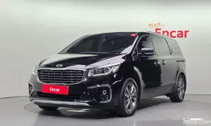 Kia Canival 9-Seater Prstige 2019