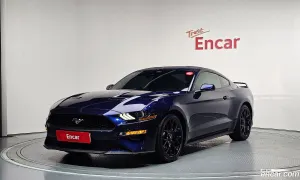 Ford Mustang Coupe 2020