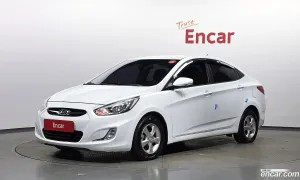 Hyundai Accent 1.4 VVT Premier 2012