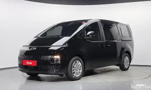 Hyundai Staria Modern Cargo 3-Seater 2023