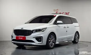 Kia Canival 9-Seater Prstige 2019
