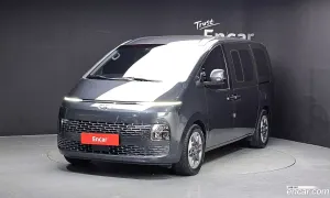 Hyundai Staria Modern 4WD Tourer 9-Seater 2021