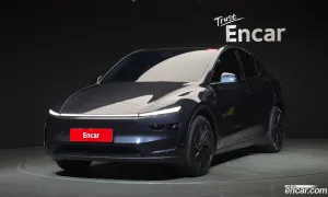 Tesla Model y RWD 2025