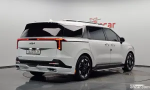 Kia Canival Gasoline 9-Seater Signature 2024