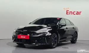 Kia K5 Signature 2.0 2025