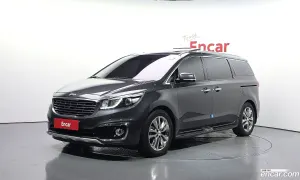 Kia Canival 9-seater Prestige 2017