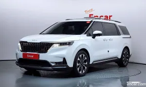 Kia Canival 9-Seater Signature 2022