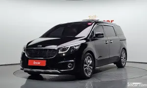Kia Canival 9-seater Noblesse 2016