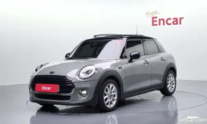Mini Cooper 3rd 5Door HIGH 2017