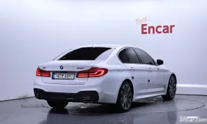 Bmw 5-series 530i xDrive M Sport Package Plus 2020