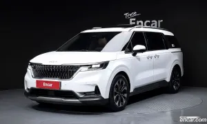 Kia Canival 9-Seater Signature 2022