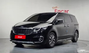 Kia Canival 9-seater Luxury 2016