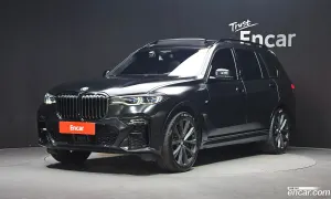 Bmw X7 M50i Frozen Black Edition 6STR 2021