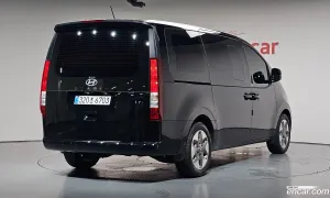 Hyundai Staria Modern HEV 1.6 Tourer 9-Seater 2025