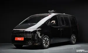 Hyundai Staria Inspiration Lounge 9-Seater 2024