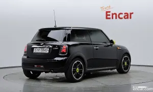 Mini Cooper Brick Lane Edition 2013