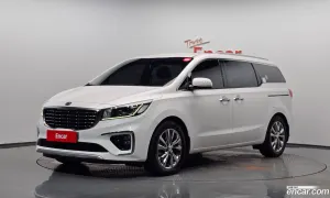 Kia Canival 9-Seater Noblesse 2018