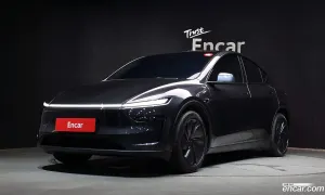 Tesla Model y RWD 2025