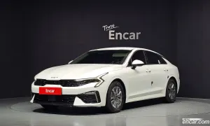 Kia K5 Prestige 2025