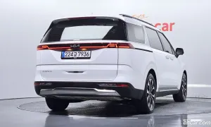 Kia Canival 7-Seater Signature 2022