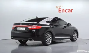 Hyundai Grandeur HG240 Modern 2015