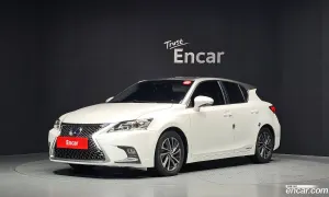 Lexus Ct200h ZWA10 1.8 Supreme 2018