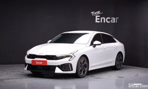 Kia K5 Signature 2.0 2025