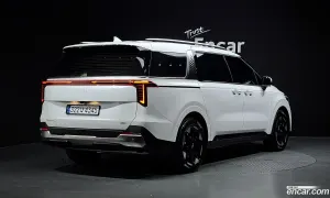 Kia Canival HEV 9seater Signature 2025