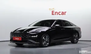 Kia K8 Signature 2022