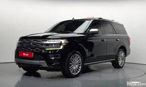 Ford Expedition 7Seater Platinum 4WD 2023