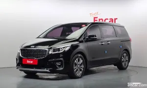 Kia Canival 9-Seater Luxury 2020
