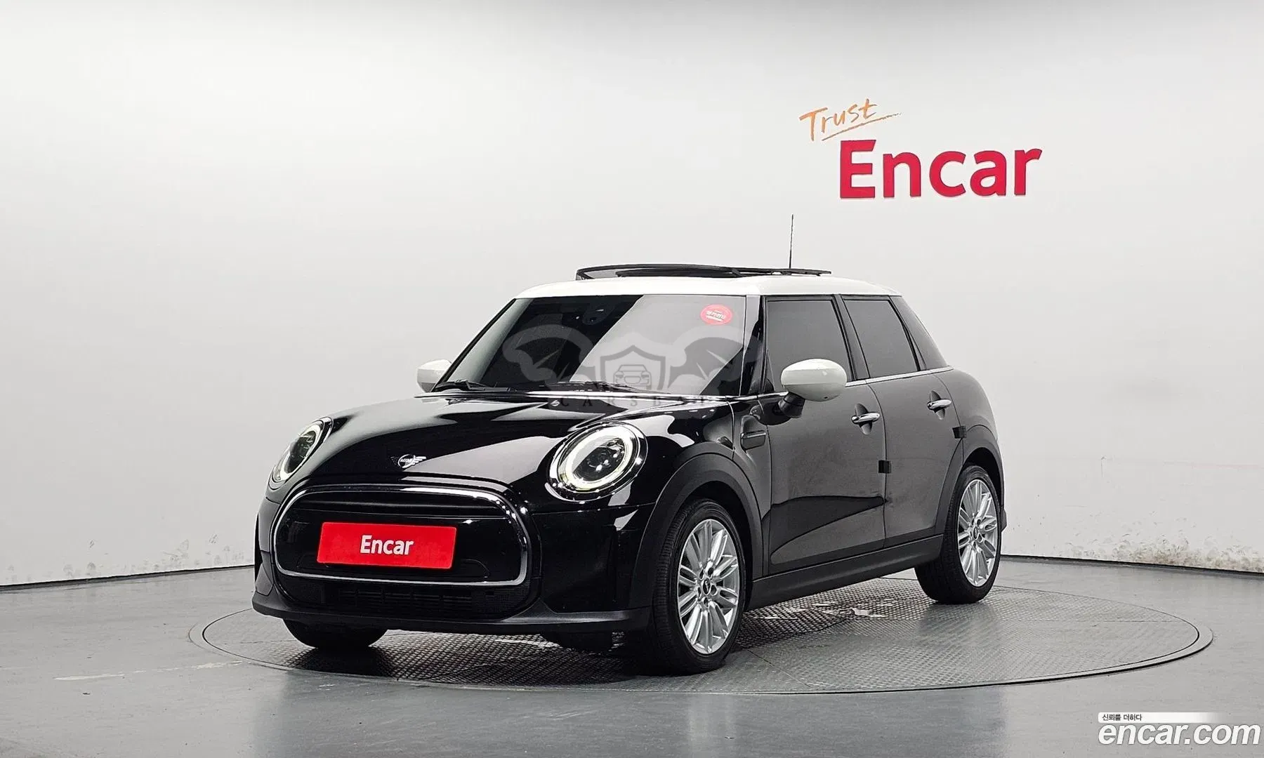 Mini Cooper 3rd 5-Door Classic Plus 2022